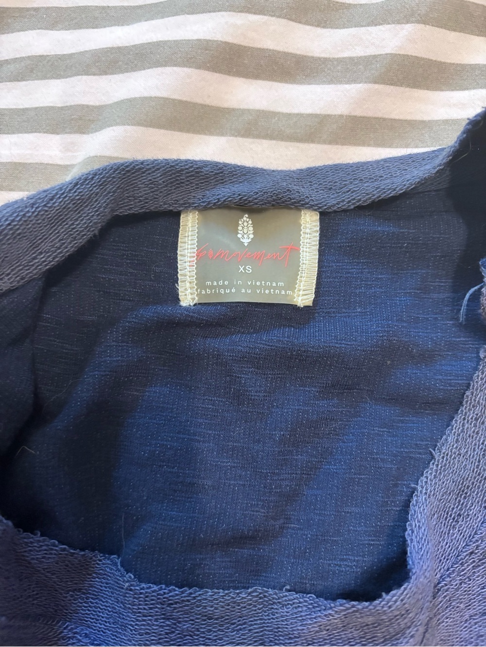 Free People Two-Tone Navy Cropped Long-Sleeve Tee - Picture 4 of 4